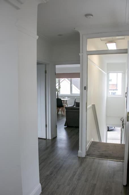 Apartamento Stylish Retreat In Leigh-On-Sea Southend-on-Sea Exterior foto